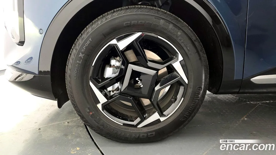 Kia Sportage — фото 10