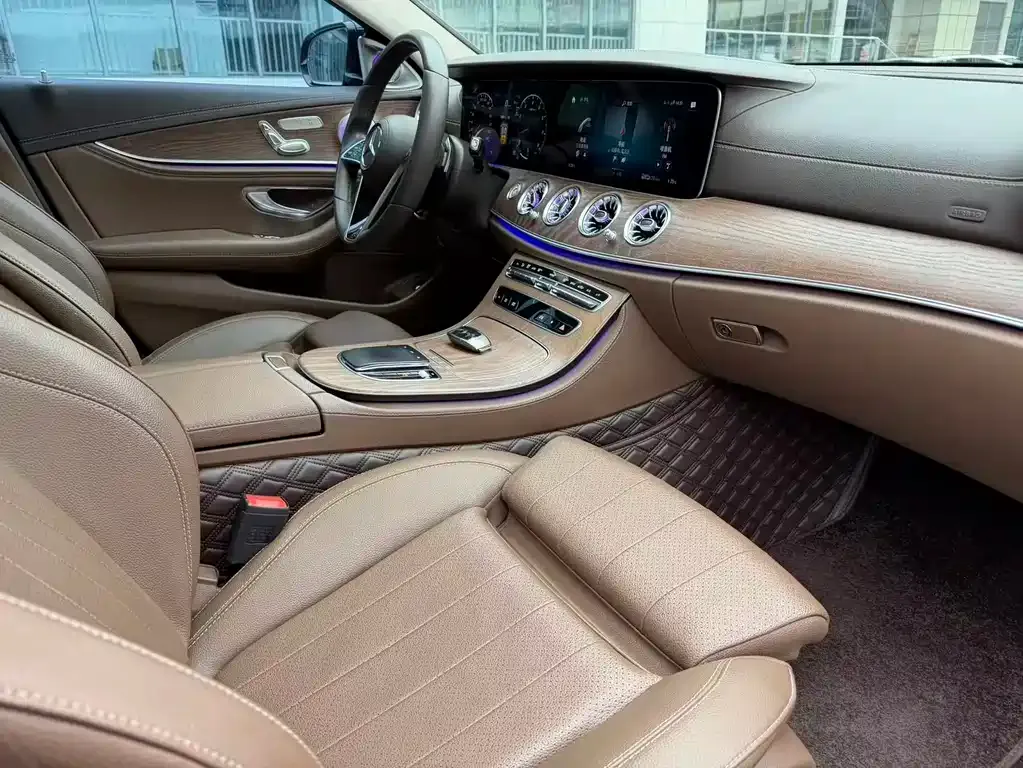Mercedes-Benz E-Class 2023 из CN, фото 9