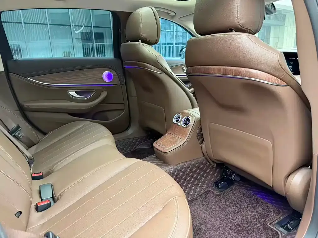 Mercedes-Benz E-Class 2023 из CN, фото 8