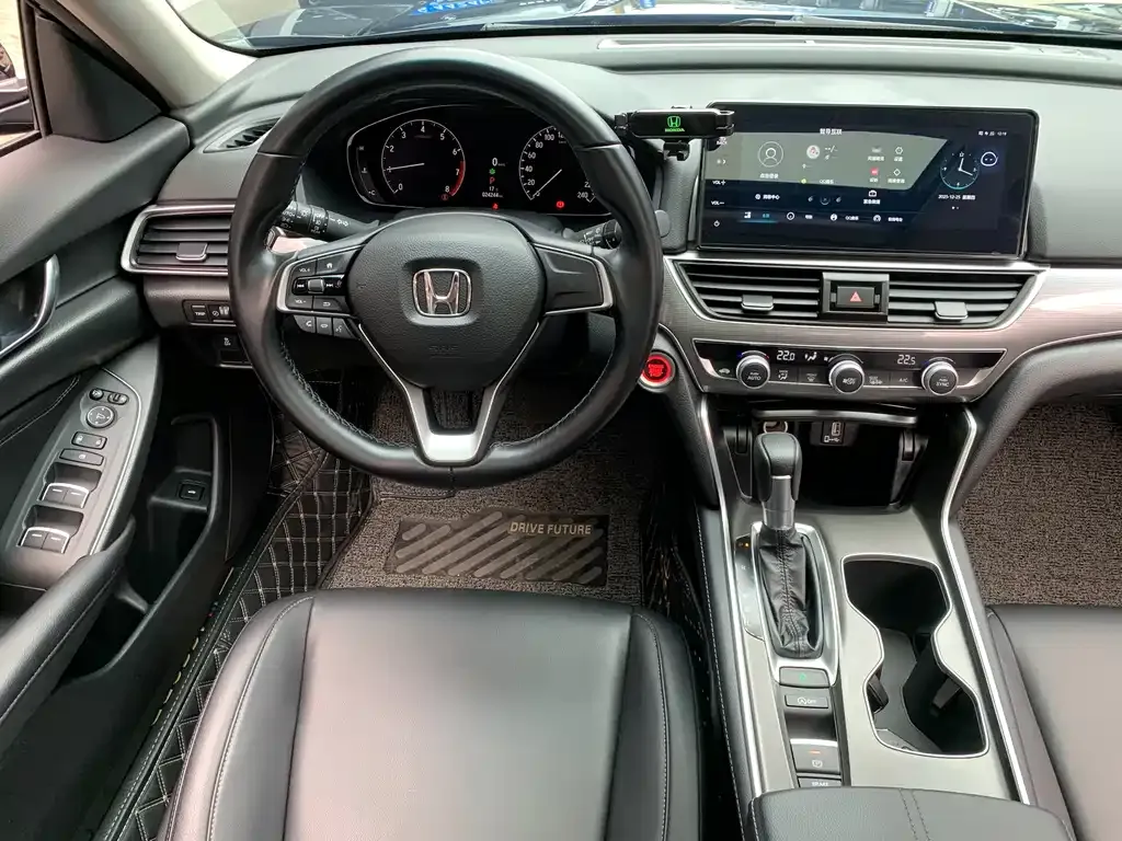 Honda Accord 2023 из CN, фото 3