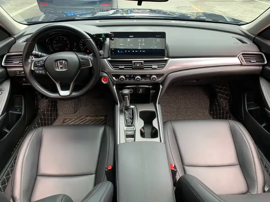 Honda Accord 2023 из CN, фото 5