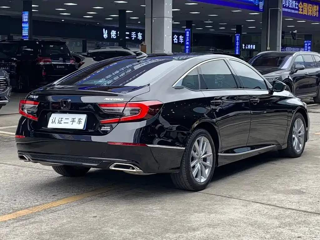 Honda Accord 2023 из CN, фото 10