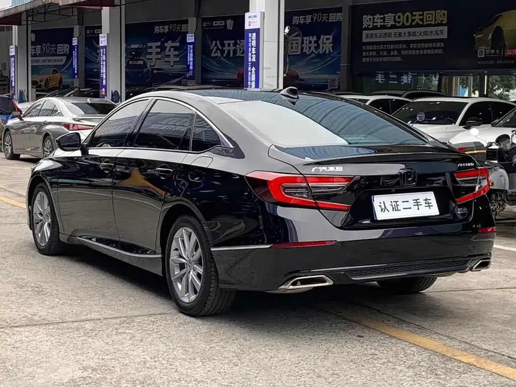 Honda Accord 2023 из CN, фото 8