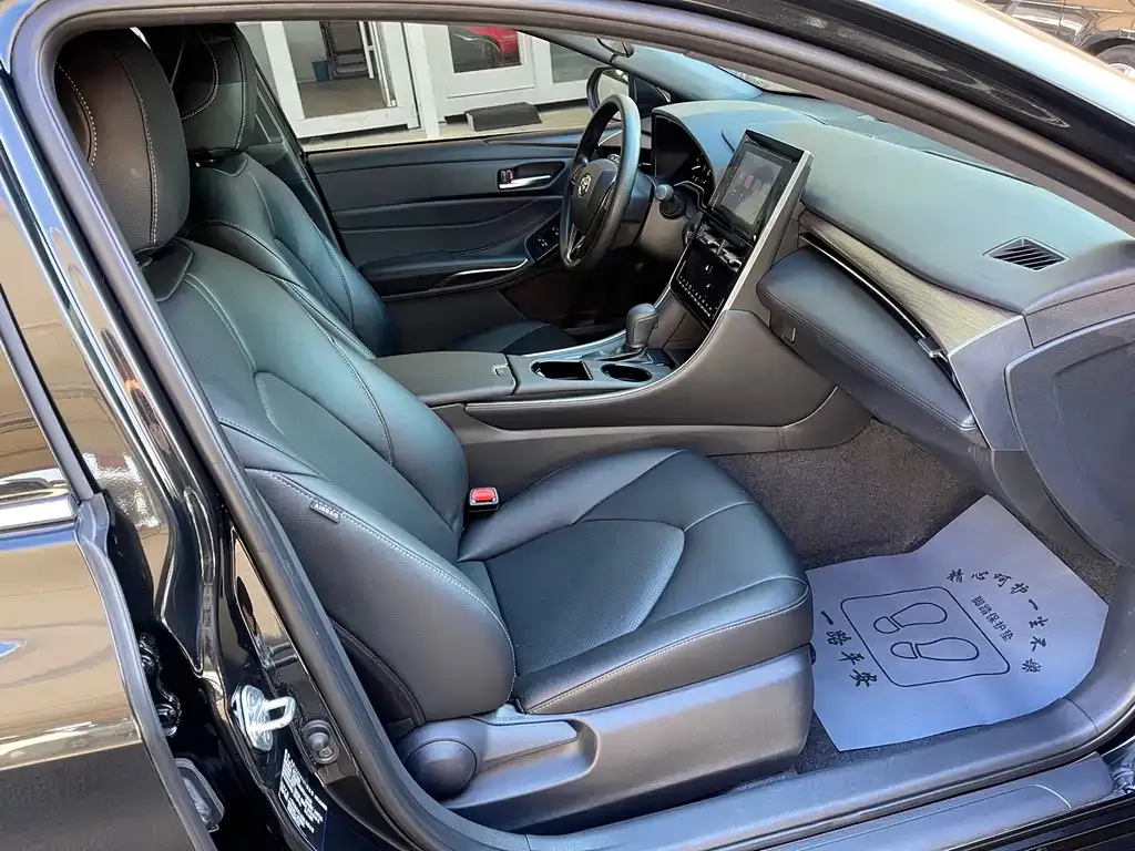 Toyota Avalon 2024 из CN, фото 7