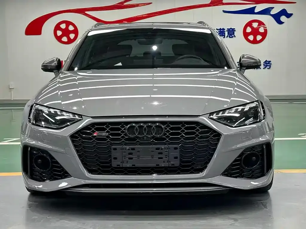 Audi RS 4 2021 из CN, фото 10