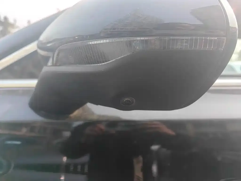 Hongqi H5 2024 из CN, фото 2