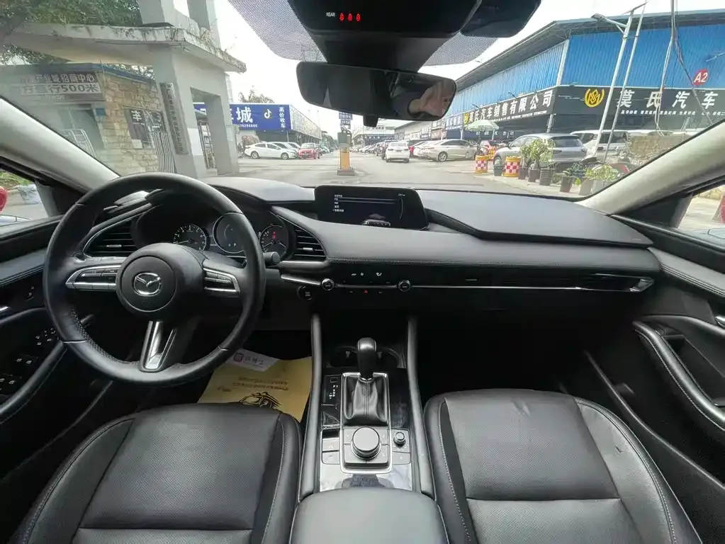Mazda 3 Axela 2021 из CN, фото 4