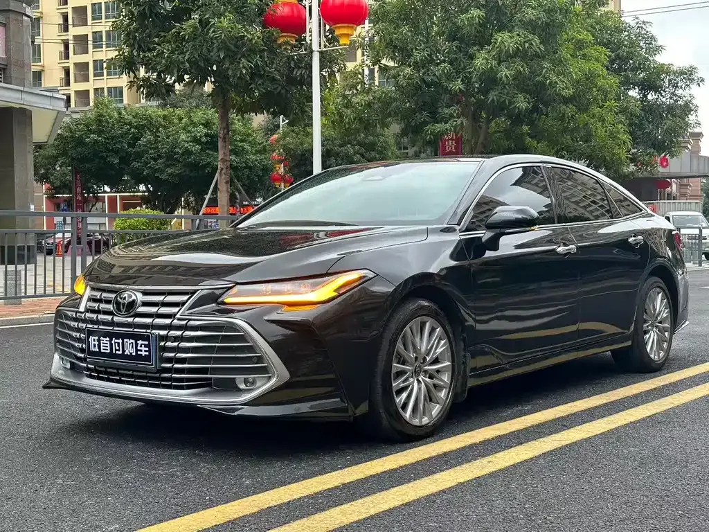 Toyota Avalon 2025 из CN, фото 1