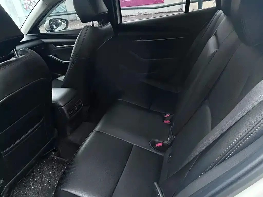 Mazda 3 Axela 2021 из CN, фото 3