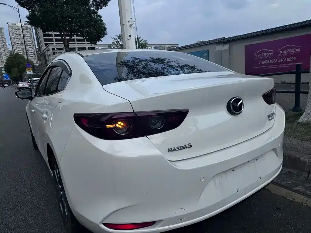 Mazda 3 Axela 2021 из CN, фото 9