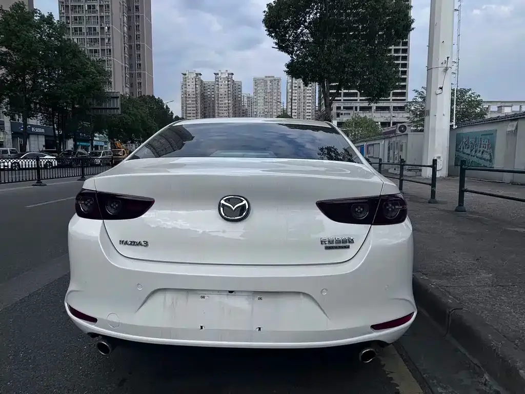 Mazda 3 Axela 2021 из CN, фото 5