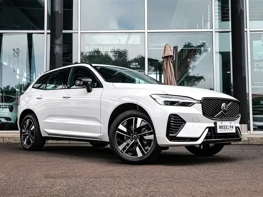 Volvo XC60 2025 из CN, фото 5