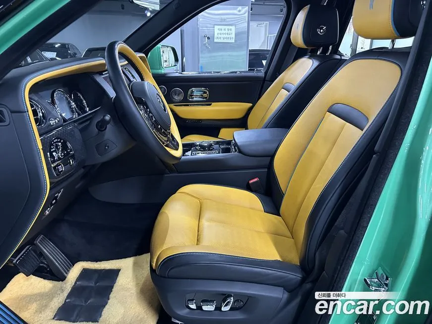 Rolls-Royce Cullinan 2023 из KR, фото 10