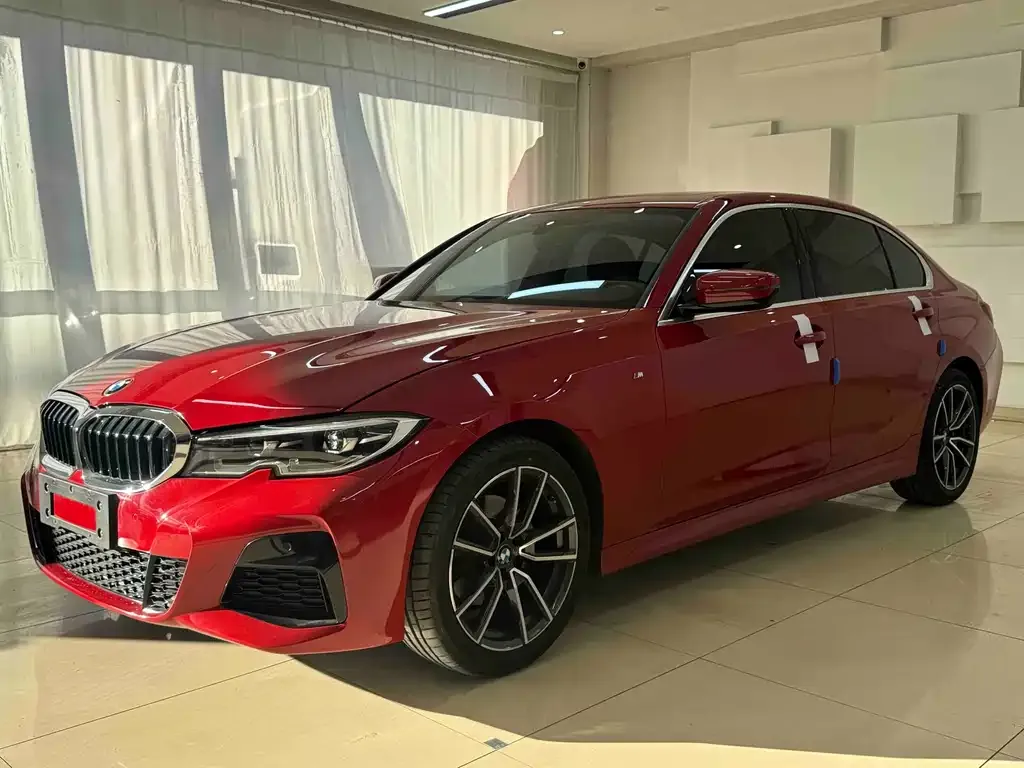 BMW 3 Series — фото 1