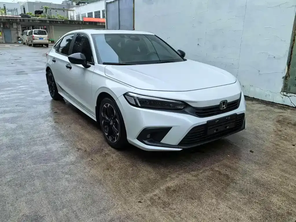 Honda Civic 2022 из CN, фото 2