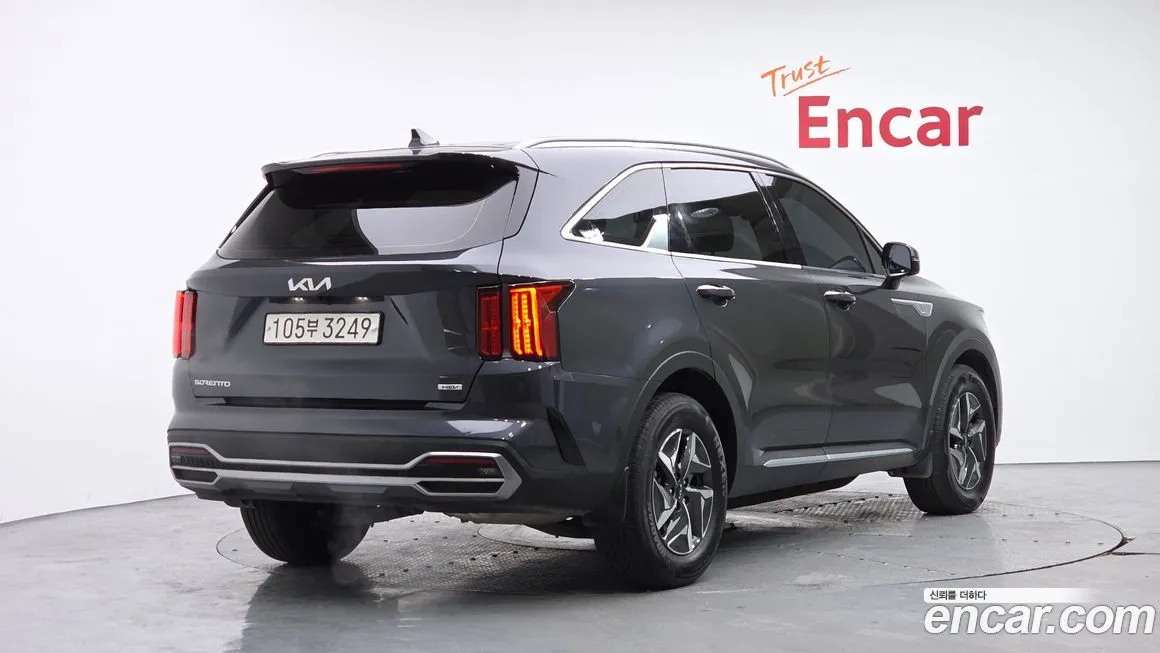 Kia Sorento — фото 5