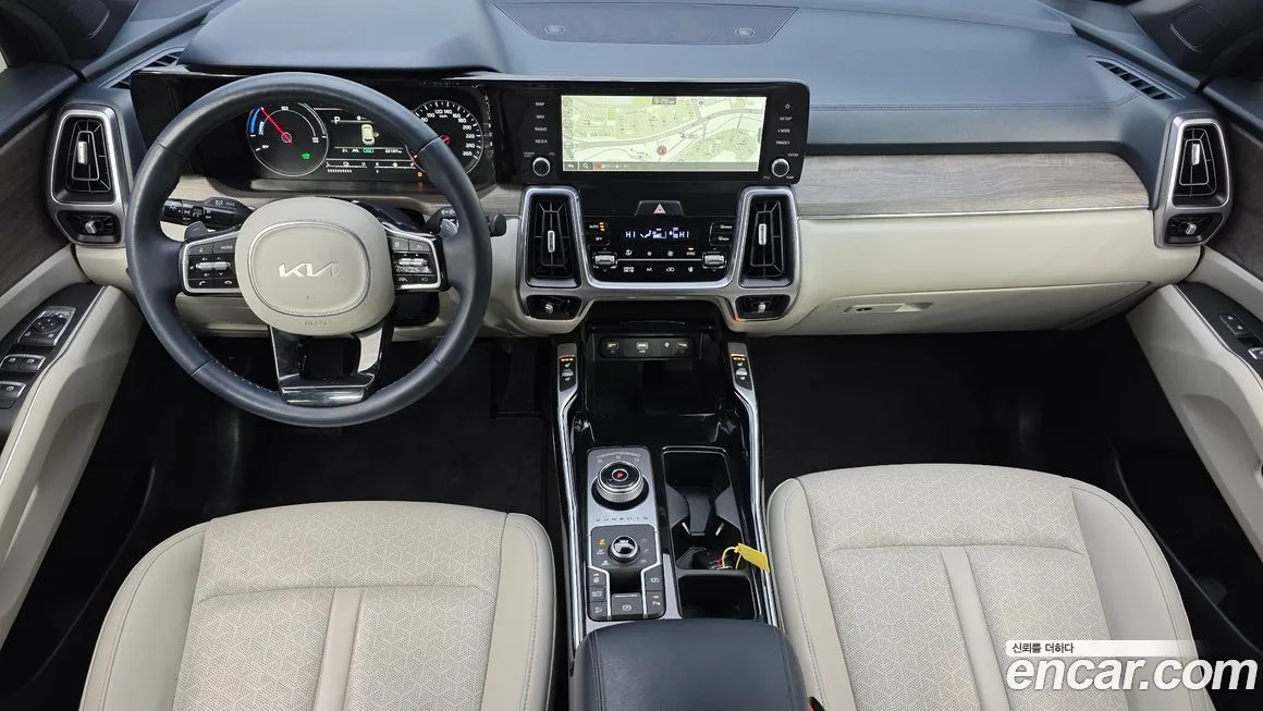 Kia Sorento — фото 9