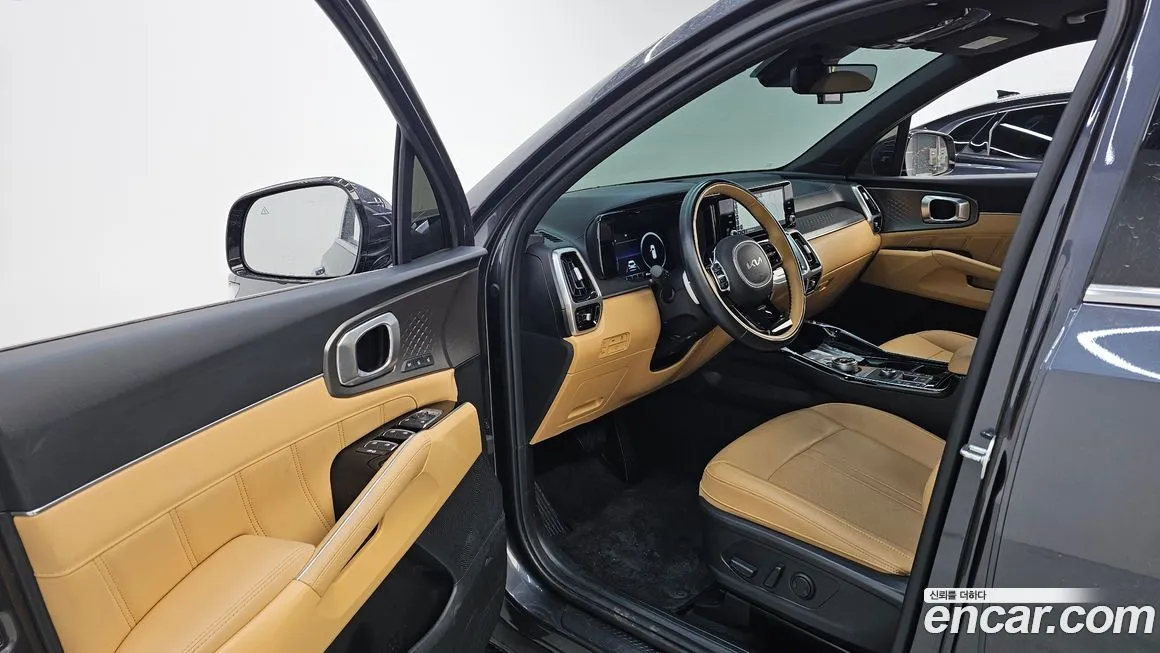 Kia Sorento — фото 6