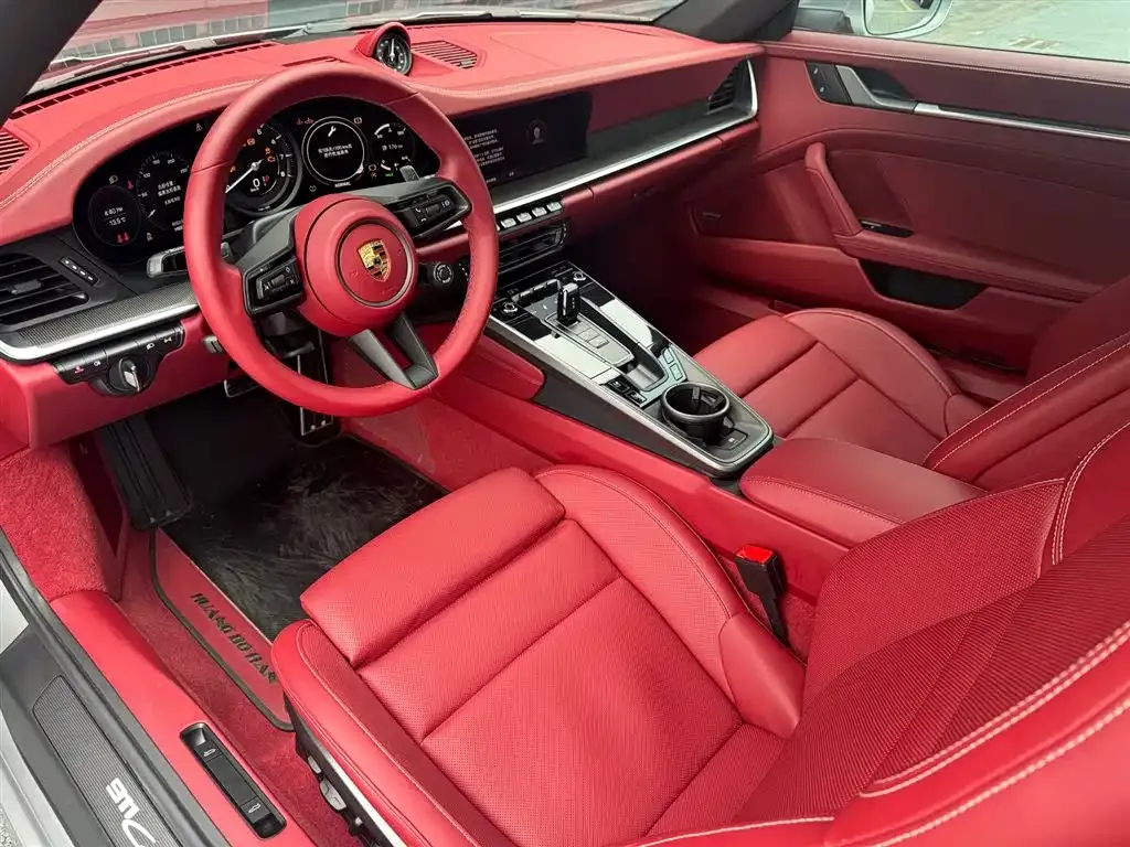 Porsche 911 2024 из CN, фото 8