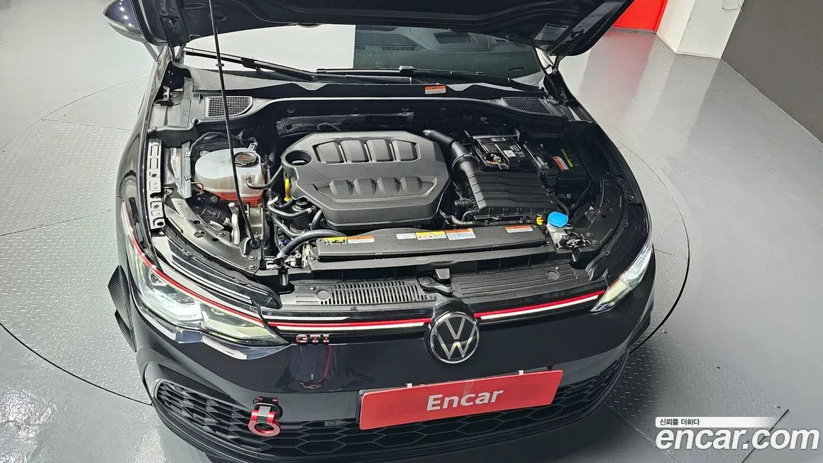 Volkswagen Golf 2023 из KR, фото 8