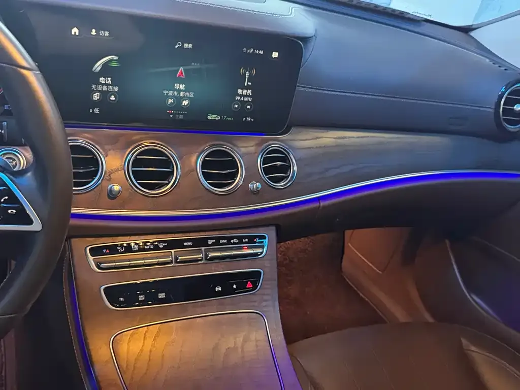 Mercedes-Benz E-Class 2022 из CN, фото 4