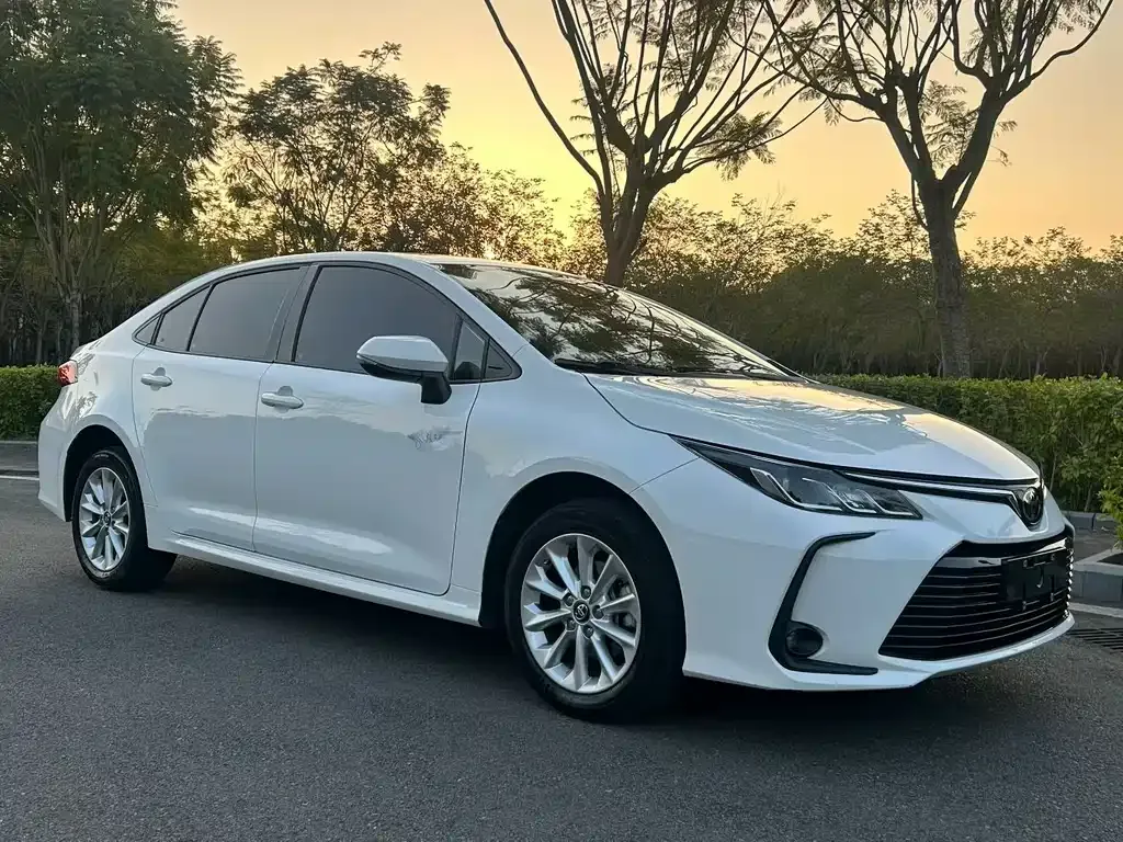 Toyota Corolla 2022 из CN, фото 5