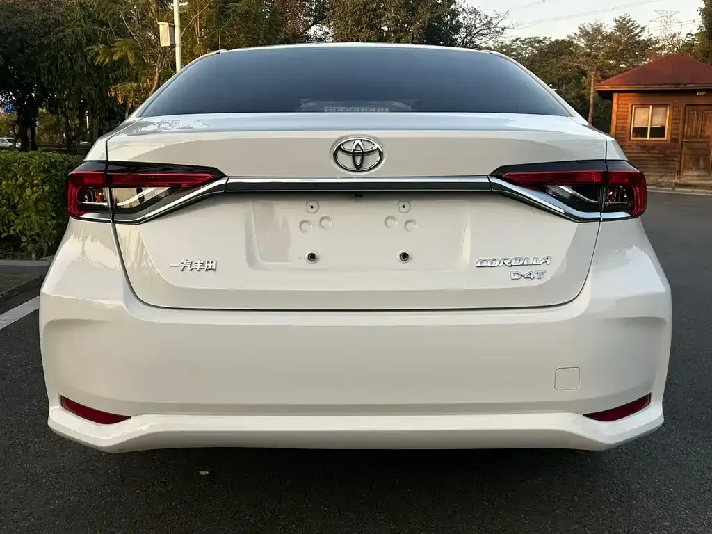 Toyota Corolla 2022 из CN, фото 4