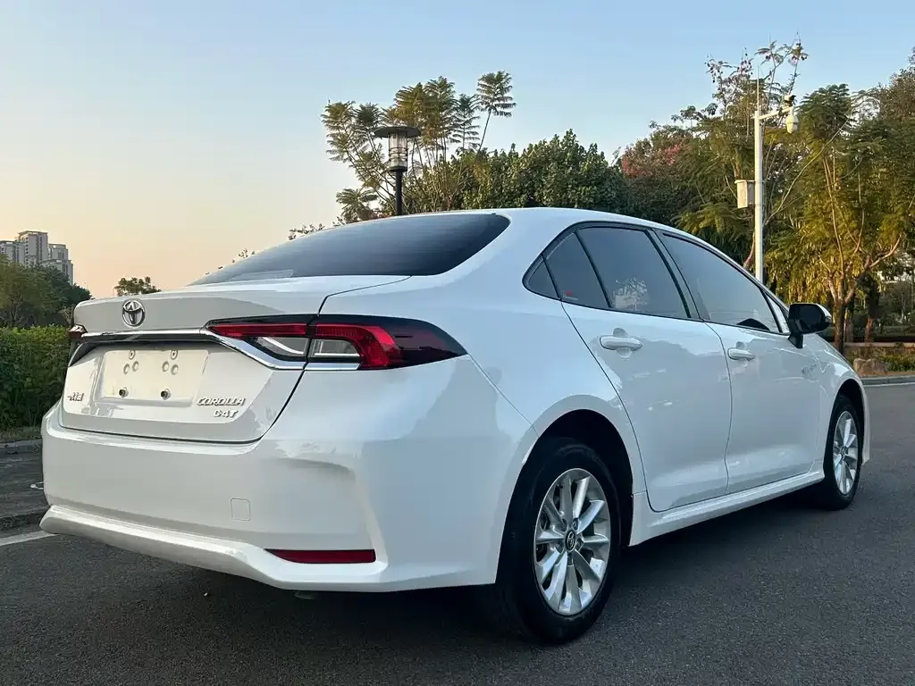 Toyota Corolla 2022 из CN, фото 3