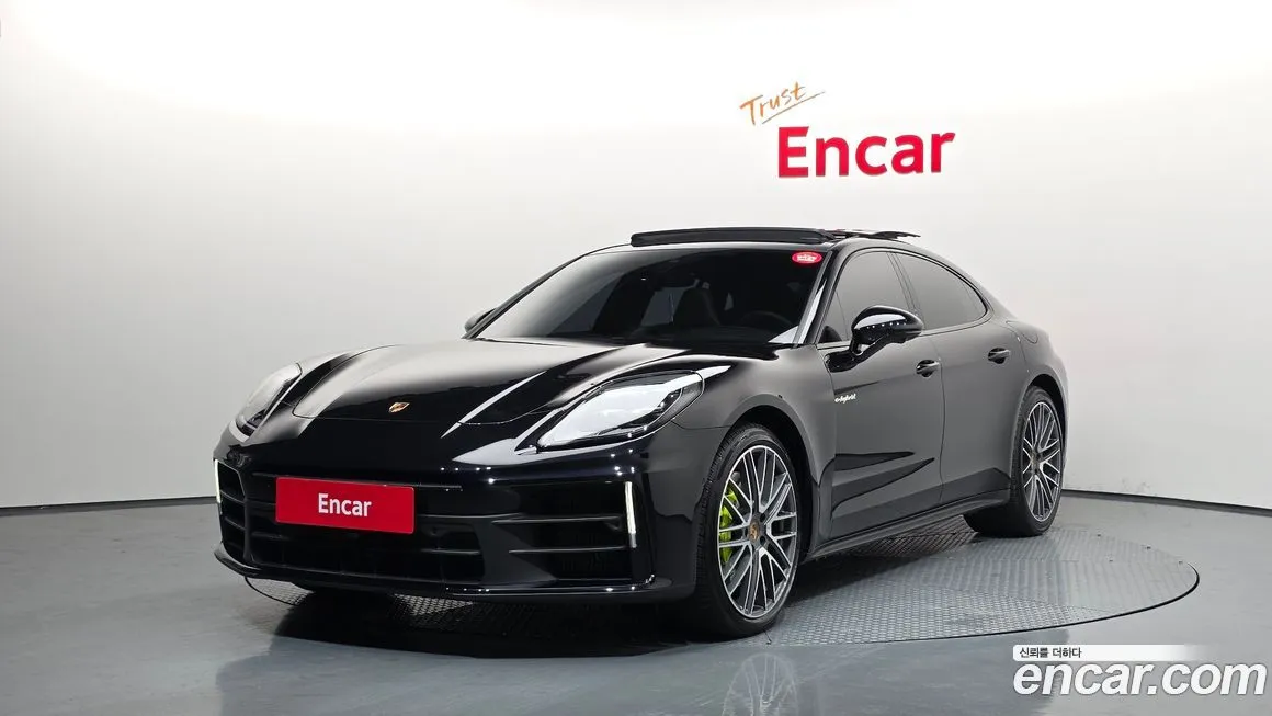 Porsche Panamera 2025 из KR, фото 1