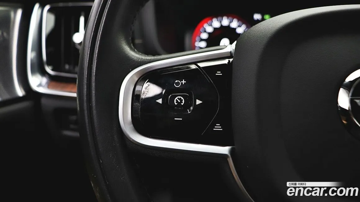 Volvo S60 — фото 3