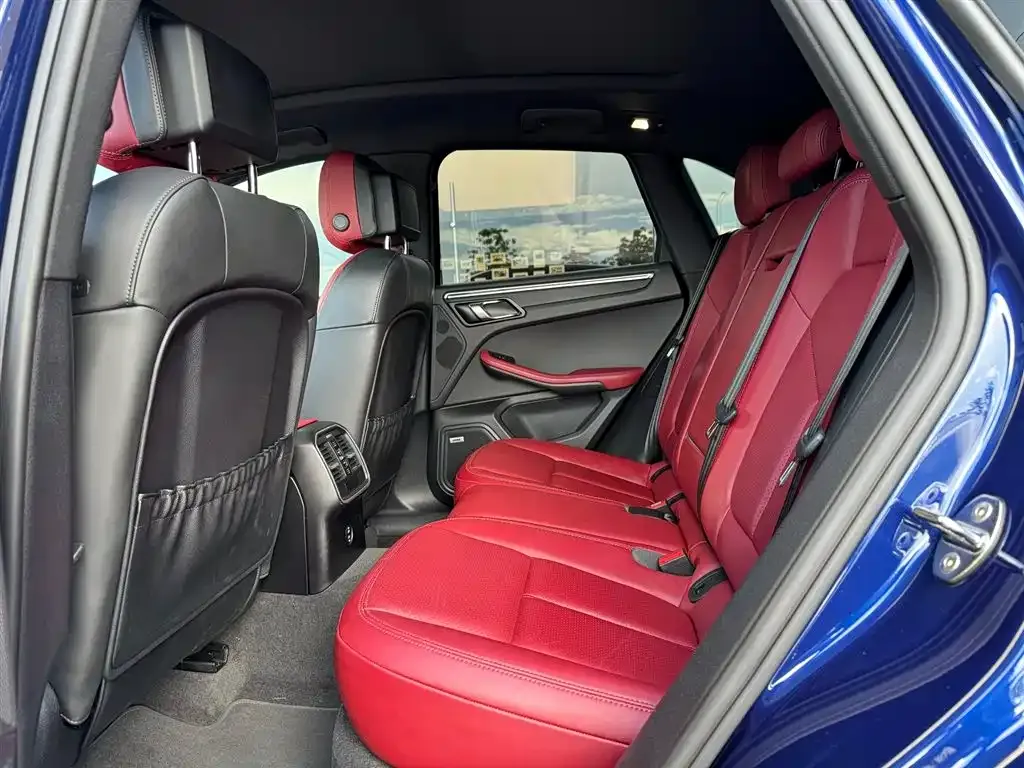 Porsche Macan 2023 из CN, фото 4