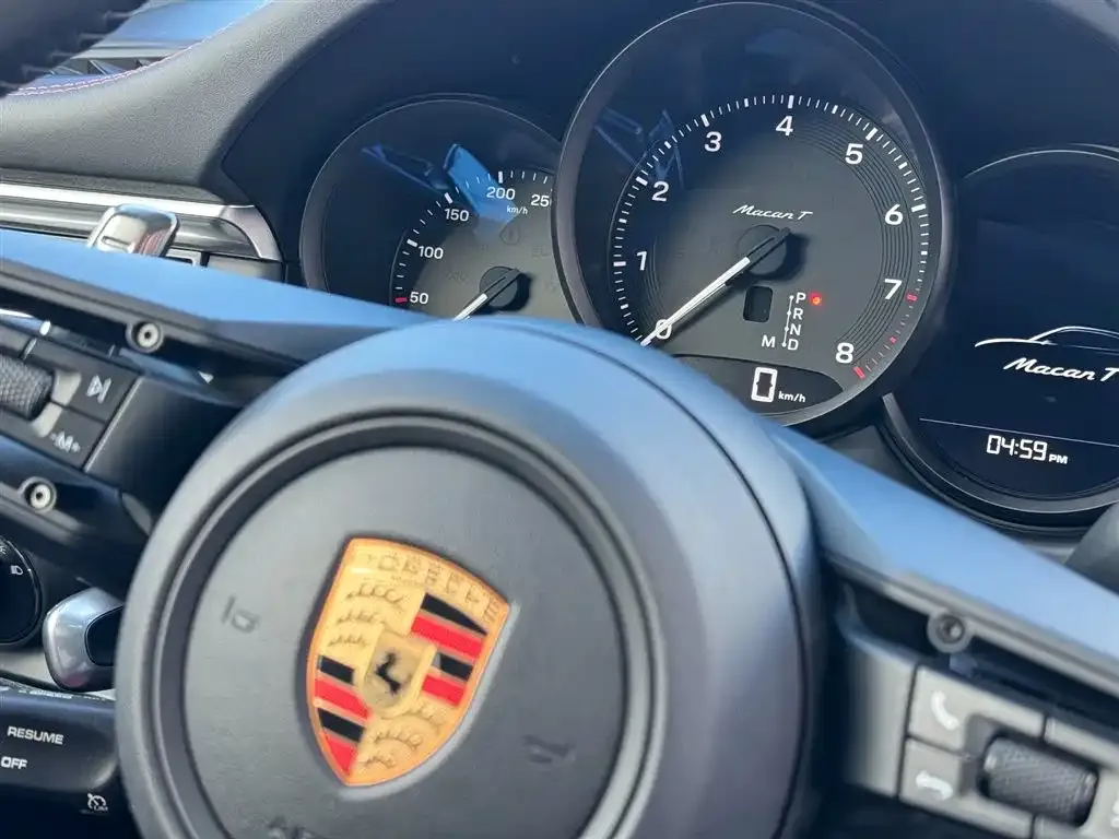 Porsche Macan 2023 из CN, фото 2