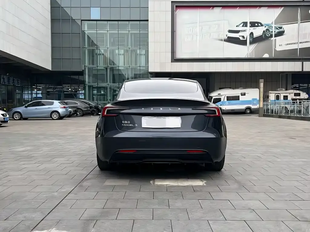 Tesla Model 3 2024 из CN, фото 7