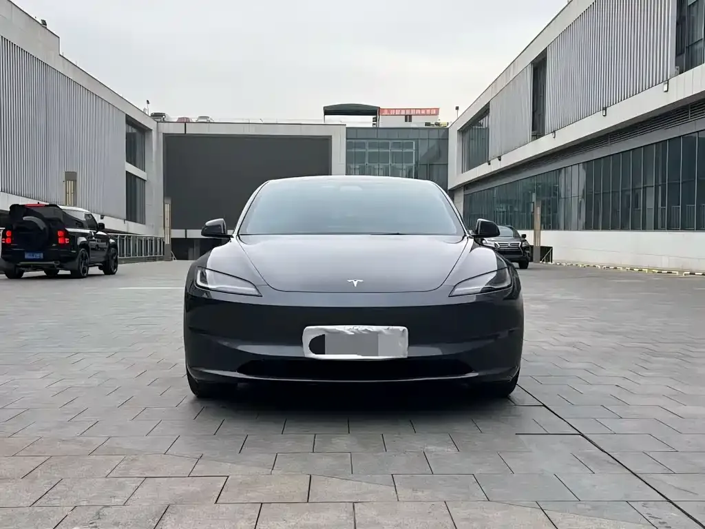 Tesla Model 3 2024 из CN, фото 6