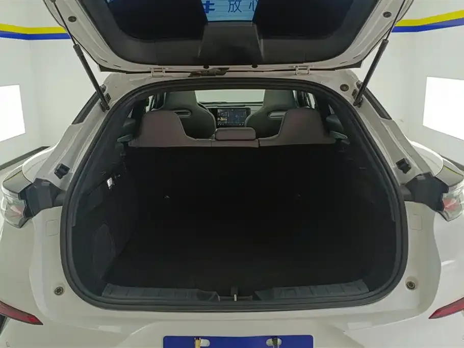 Changan UNI-T 2023 из CN, фото 4