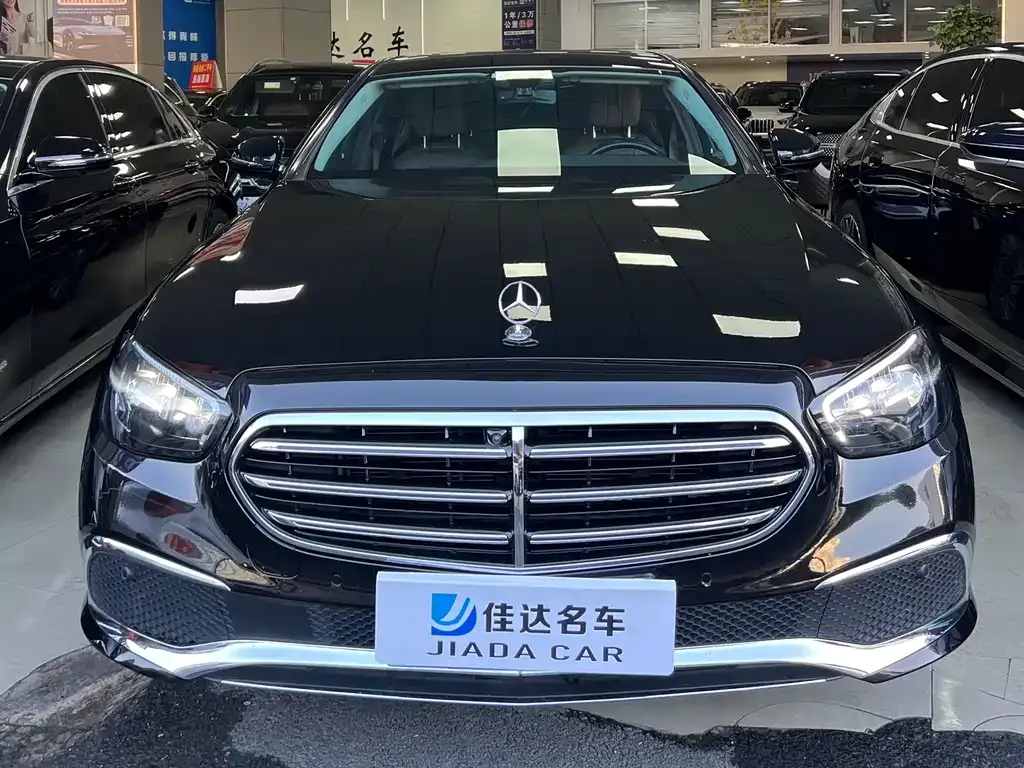 Mercedes-Benz E-Class 2023 из CN, фото 6