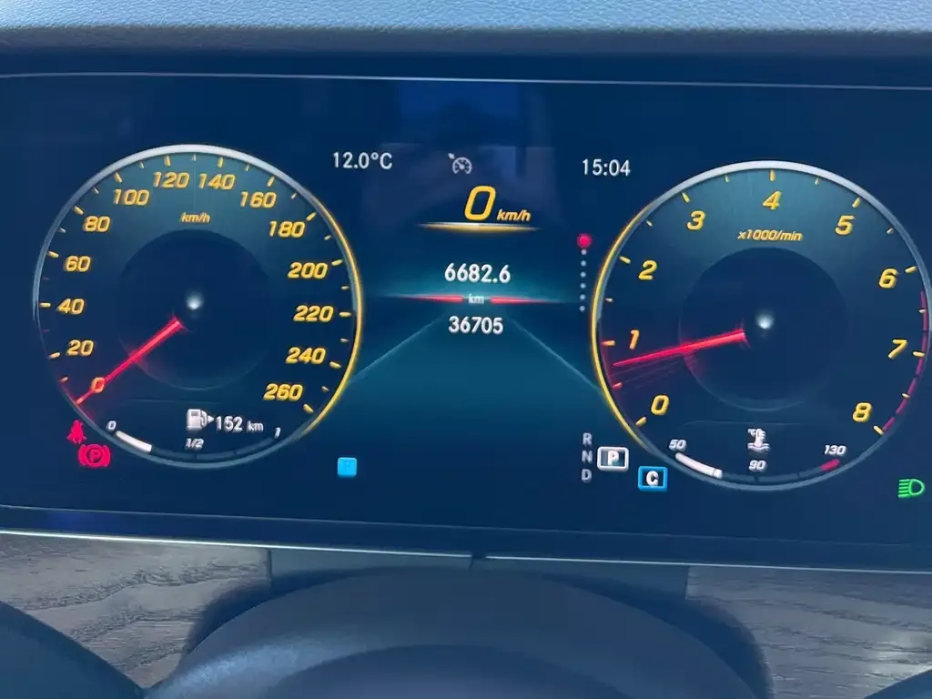 Mercedes-Benz E-Class 2023 из CN, фото 7