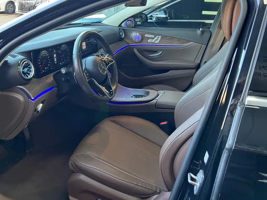 Mercedes-Benz E-Class 2023 из CN, фото 10