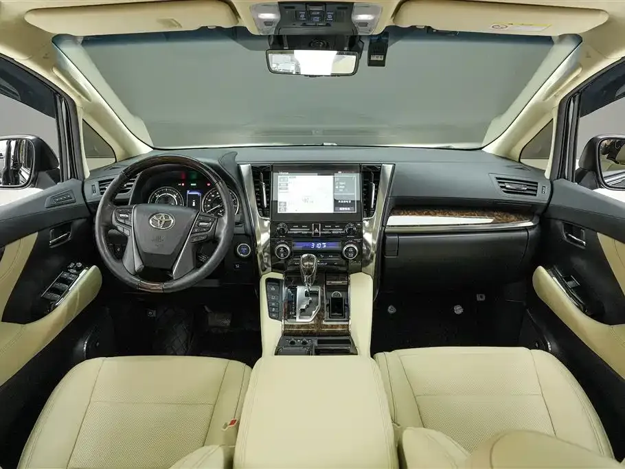 Toyota Alphard 2022 из CN, фото 4