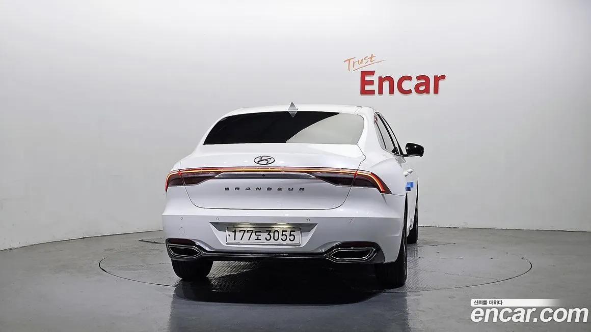 Hyundai Grandeur 2023 из KR, фото 4