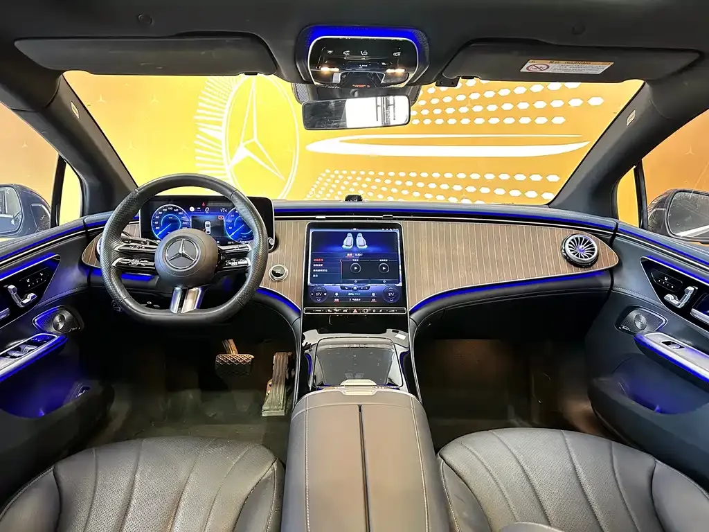 Mercedes-Benz EQE 2023 из CN, фото 10