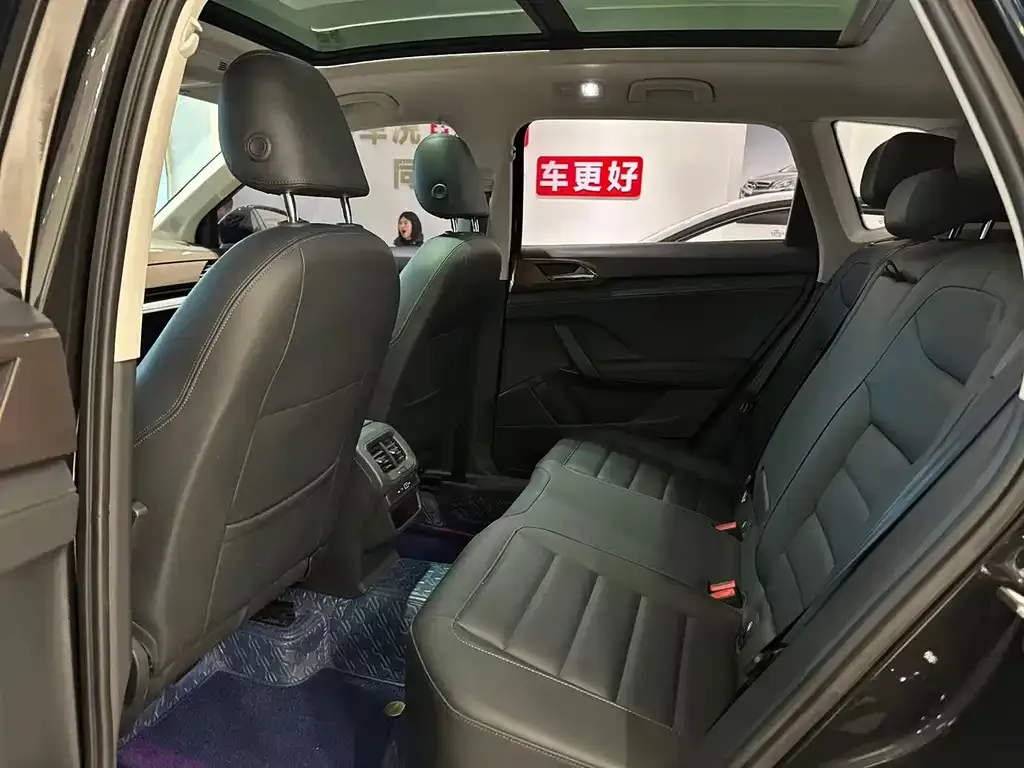 Volkswagen Tharu 2021 из CN, фото 7