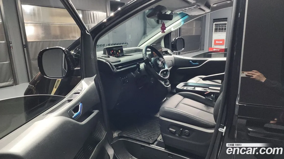 Hyundai Staria 2025 из KR, фото 6