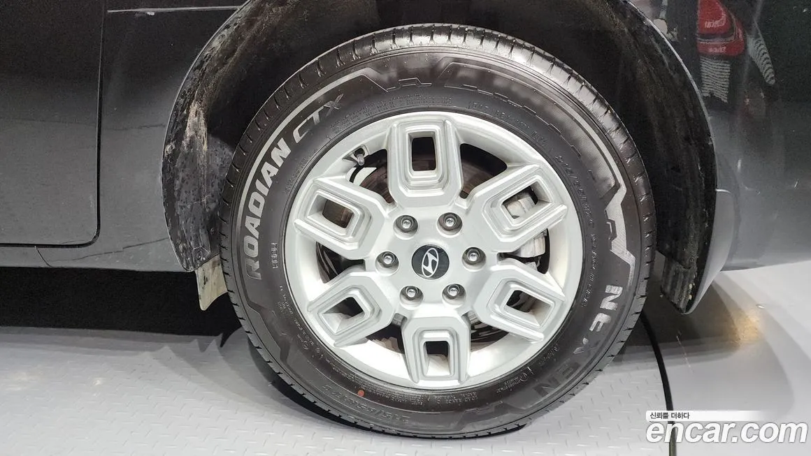 Hyundai Staria 2025 из KR, фото 9