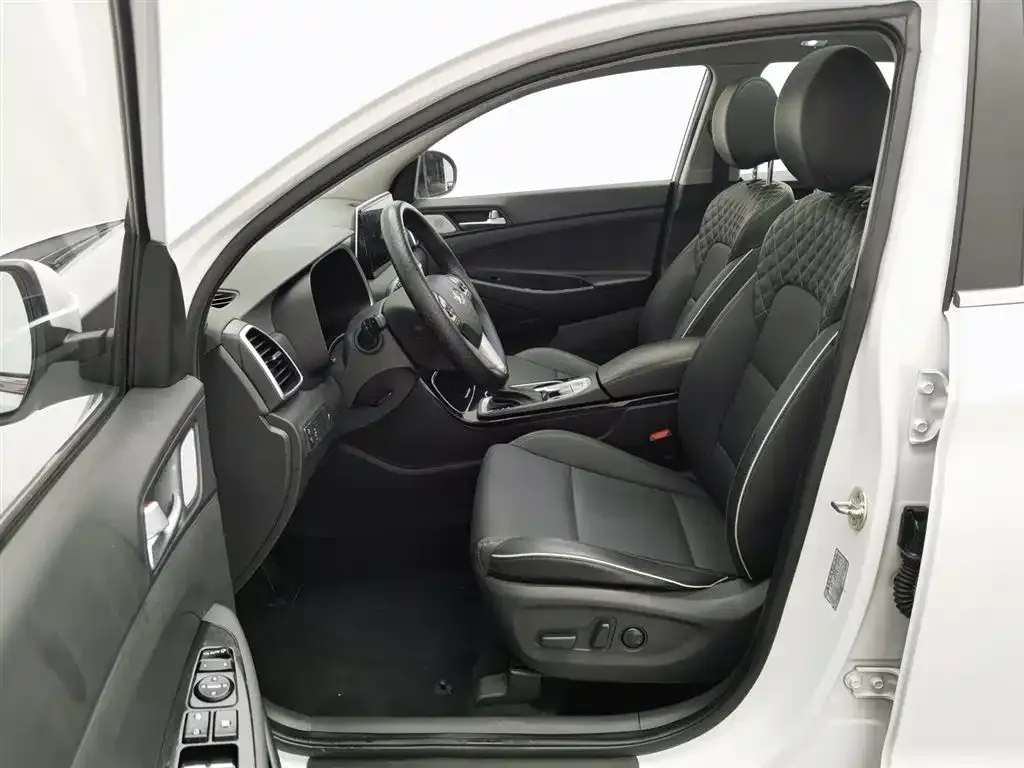 Hyundai Tucson 2021 из CN, фото 9