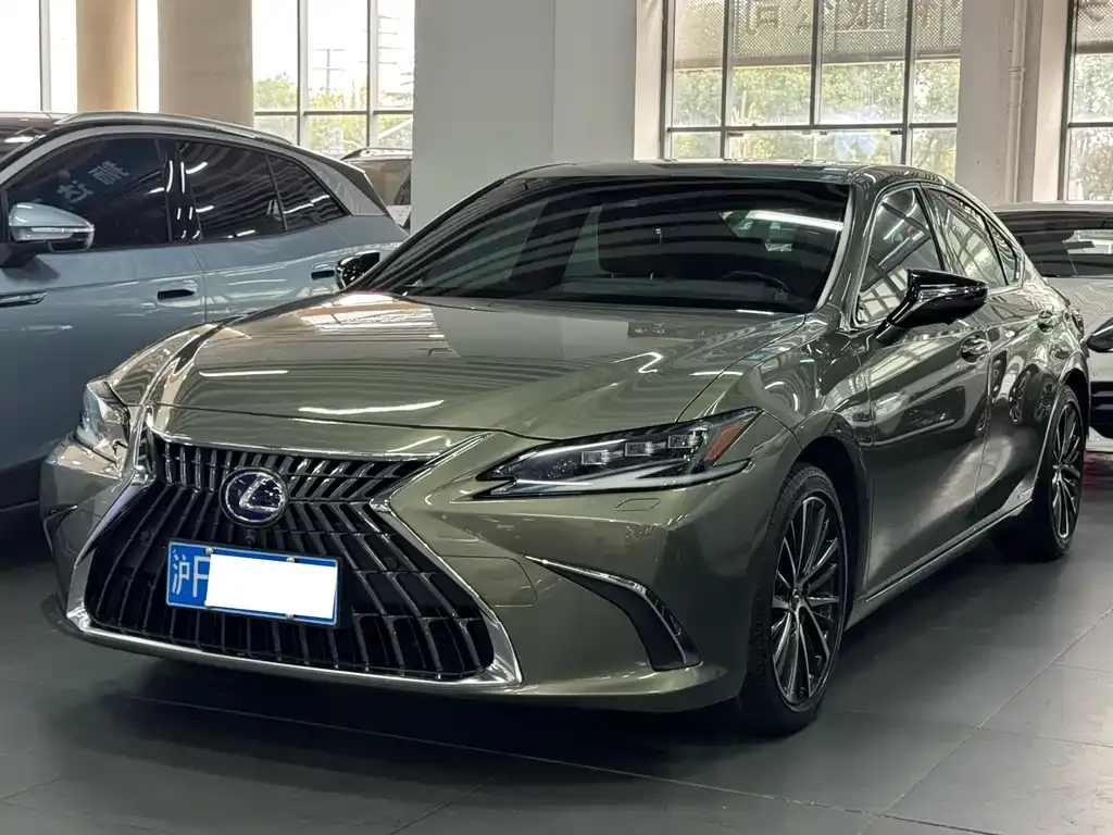 Lexus ES 2022 из CN, фото 1