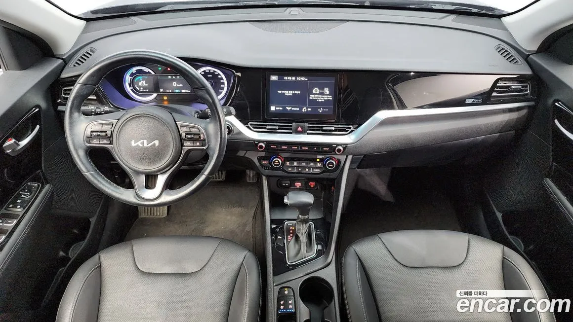 Kia Niro — фото 7