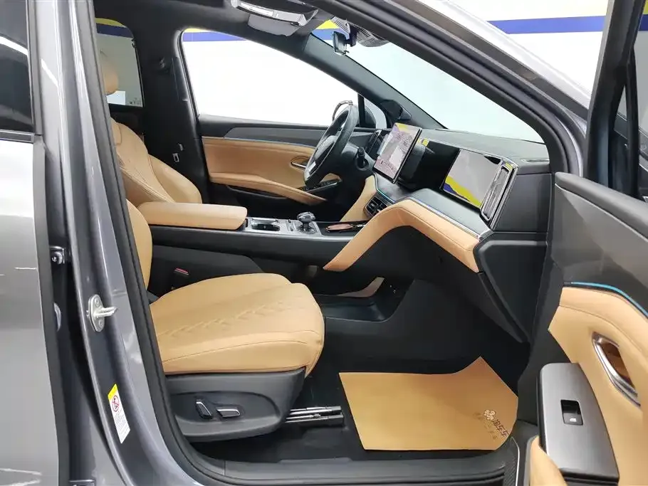 BYD L DM-i 2024 из CN, фото 7