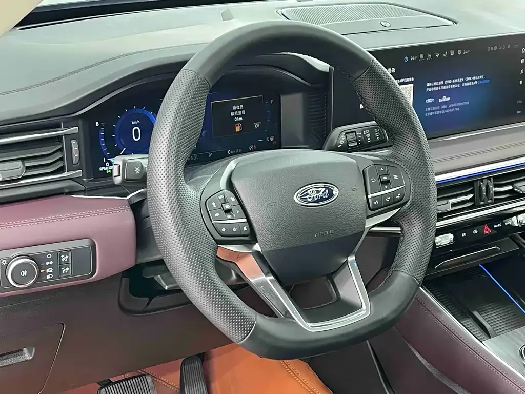 Ford Explorer 2024 из CN, фото 9