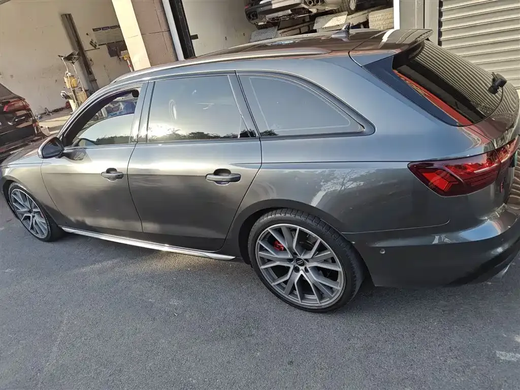 Audi S4 2023 из CN, фото 8